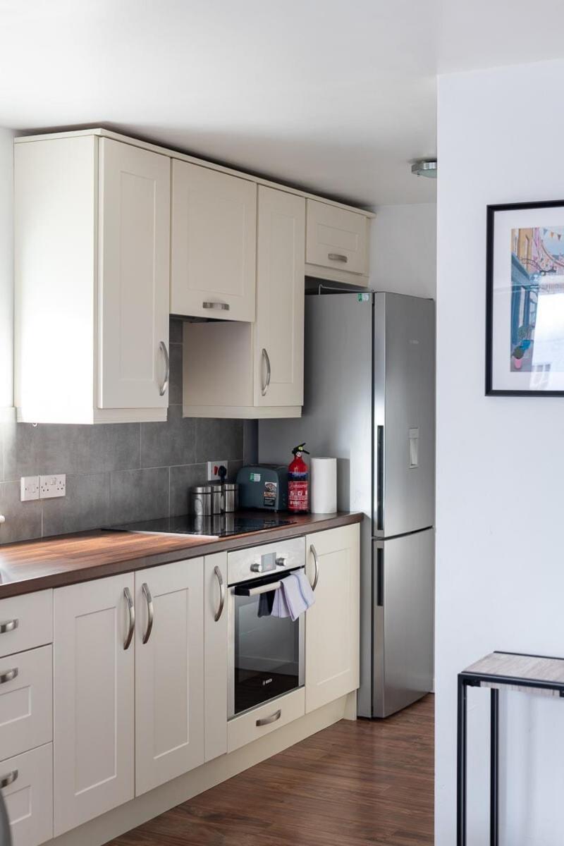City Center,2 Bedroom Apartment With Parking Кембридж Экстерьер фото